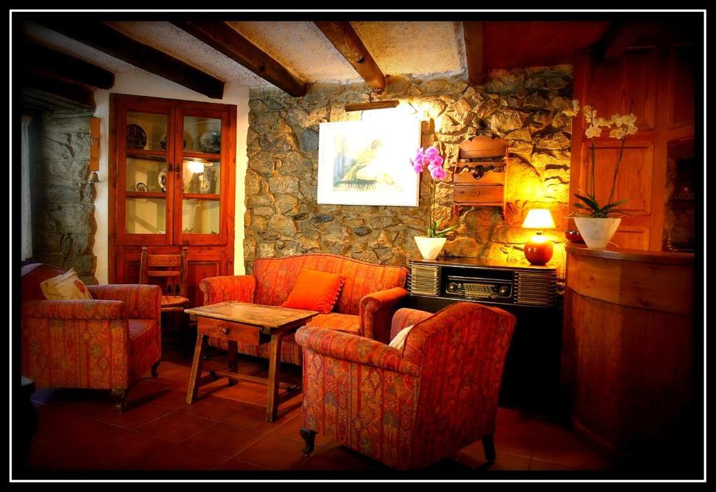 Hostal Cisco De Sans Andorra la Vella Eksteriør billede