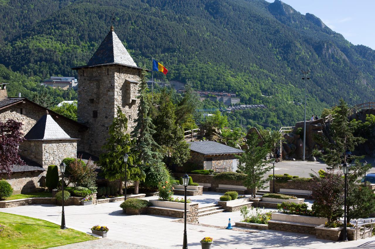 Hostal Cisco De Sans Andorra la Vella Eksteriør billede