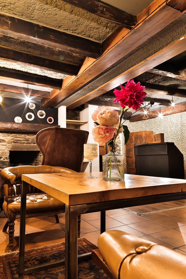 Hostal Cisco De Sans Andorra la Vella Eksteriør billede